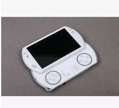 جهاز ألعاب محمول PSP GO مع مقب - مراجعة Gaming Console Games وسعره